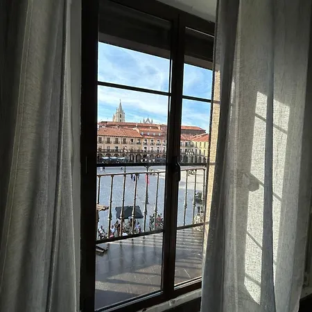 Old Town Plaza Mayor * 레온